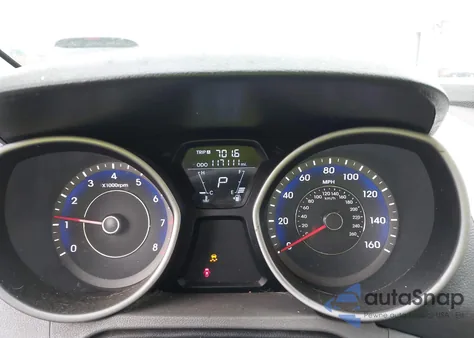 2012 Hyundai Elantra Gls (Ulsan Plant) z USA, uszkodzony, nr VIN KMHDH4AE8CU473035